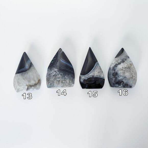 Black Agate Freeform Flame Crystal Black Onyx - Picture 9 of 10